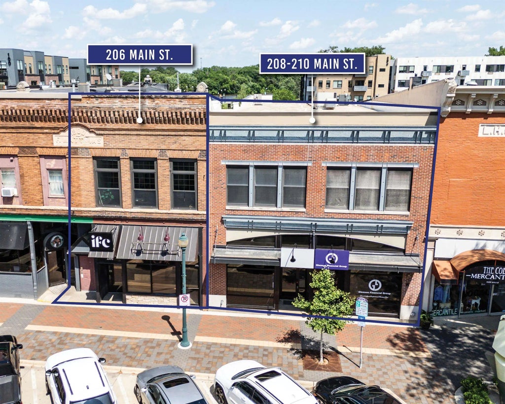 206-210 Main Street, Cedar Falls