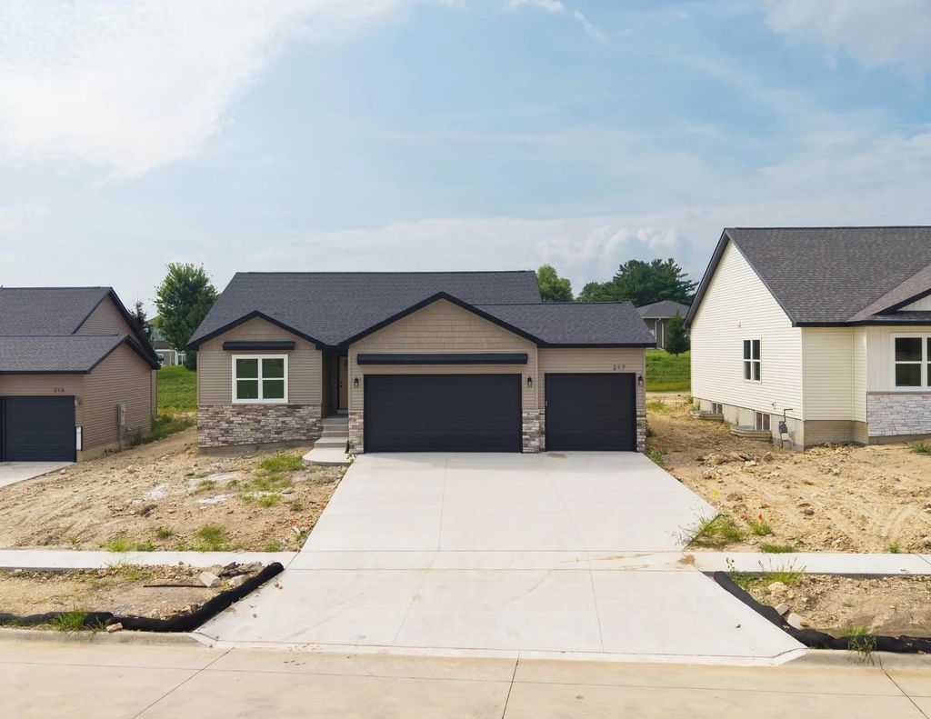 217 Riverbend Road, Waverly
