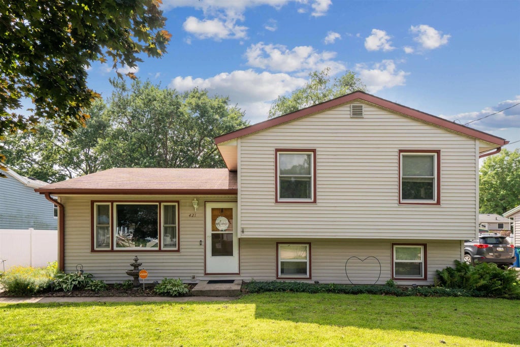 421 Miner Drive, Evansdale