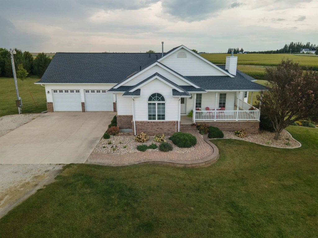 22805 120th Street, Parkersburg