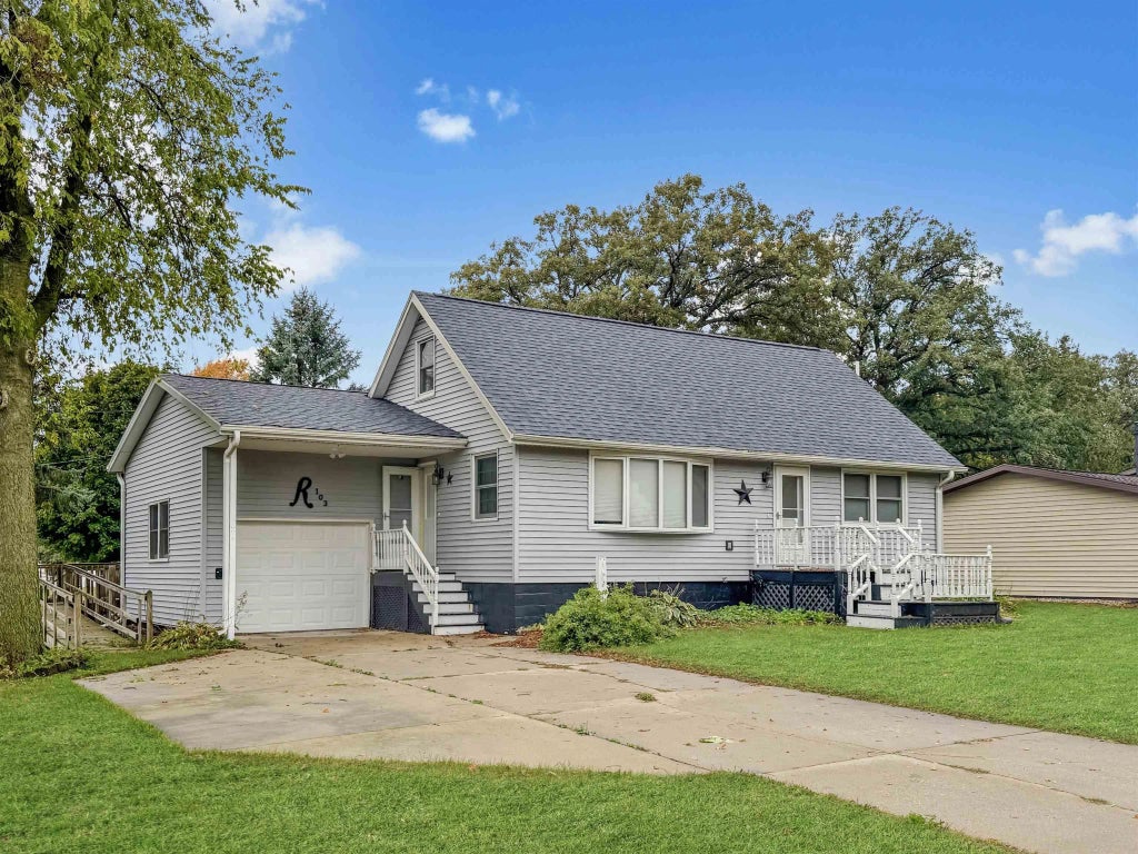 103 Pershing Avenue, Lincoln