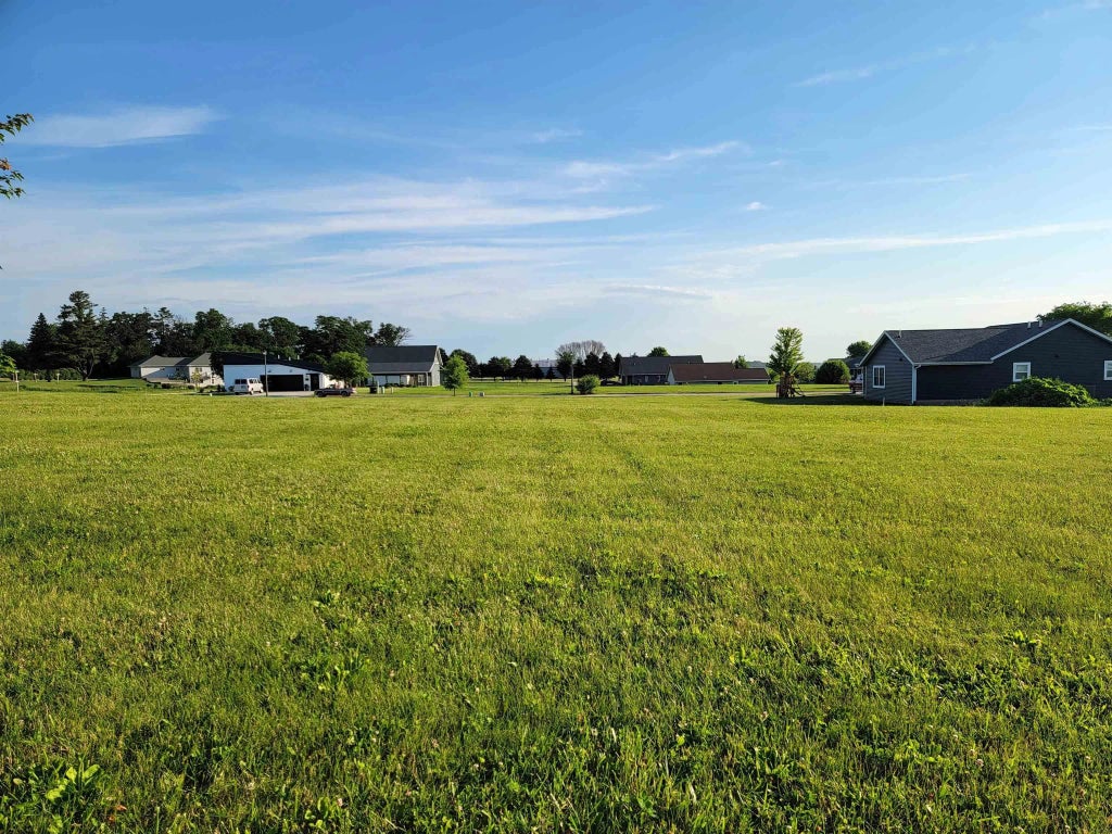 Cambridge Street, Cresco