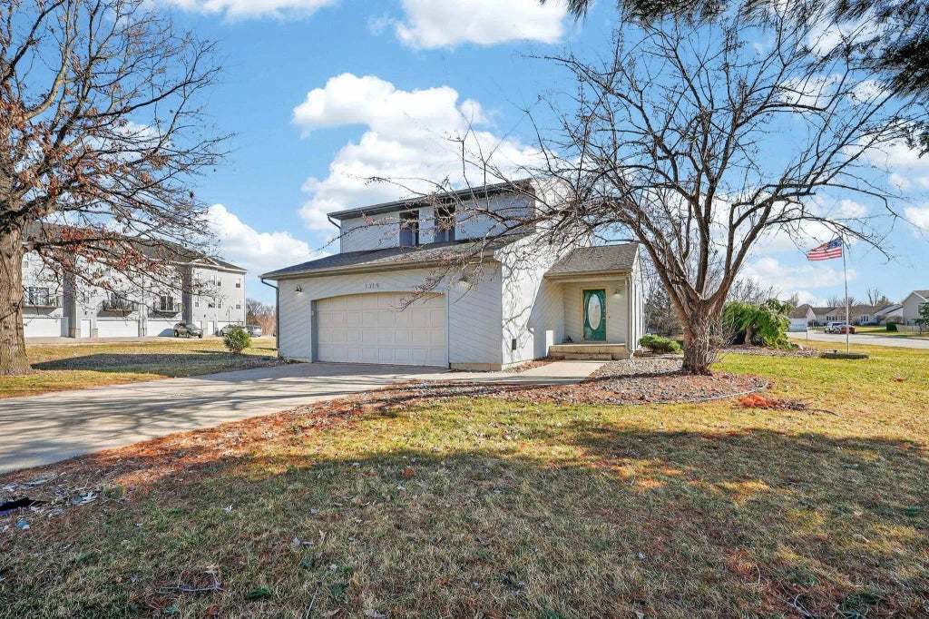 1319 Leitha Terrace, Waverly