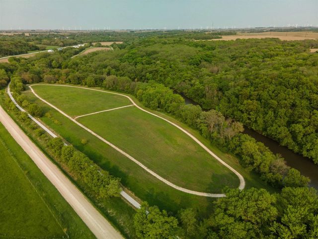Photo of Listing #20261057