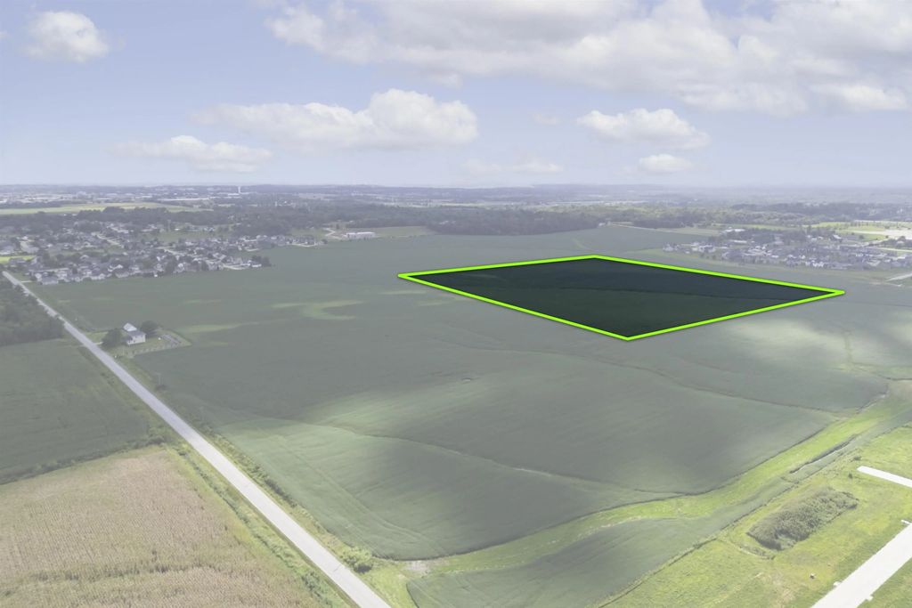 39.69 Acres M/l Center Point Rd, Robins