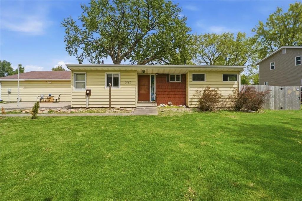 3137 Hammond Avenue, Waterloo
