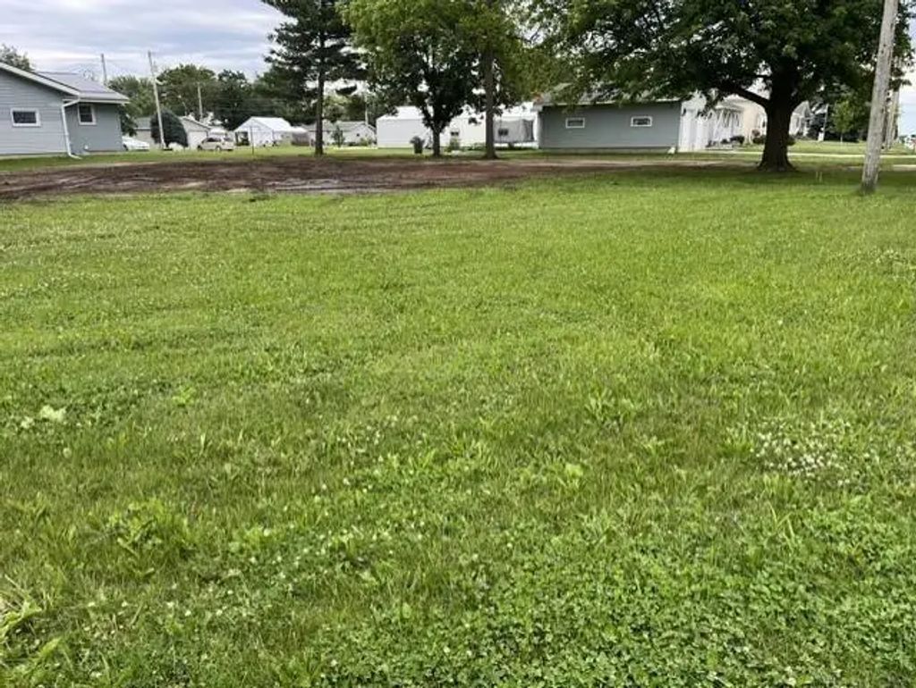 625 W 3rd Avenue, Cresco