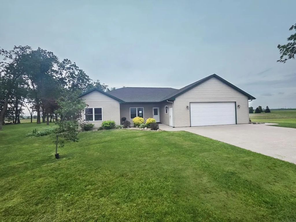 3333 220th Street, Masonville