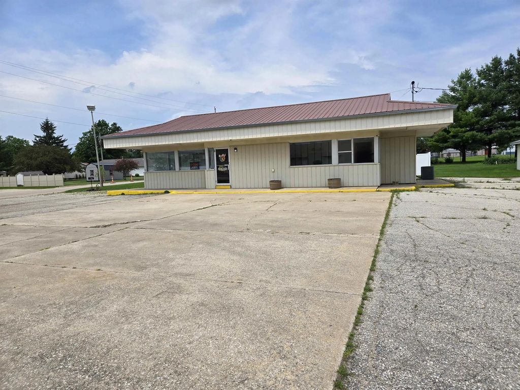 103 8th Street East, Cresco