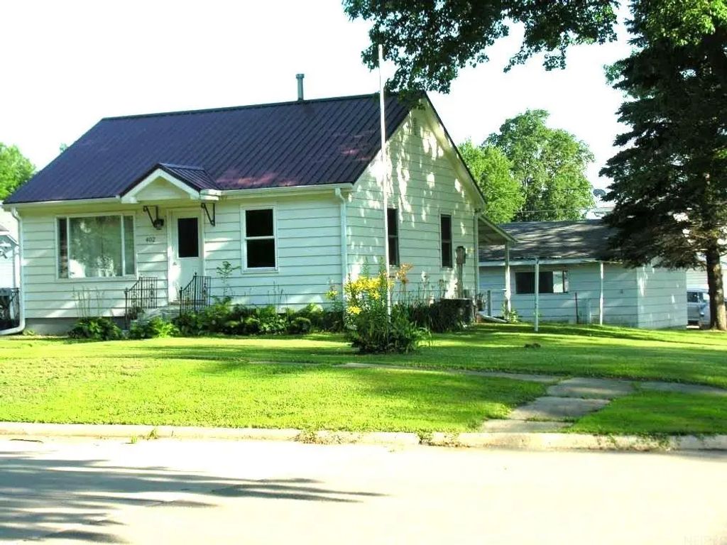 402 Ash Street, Osage