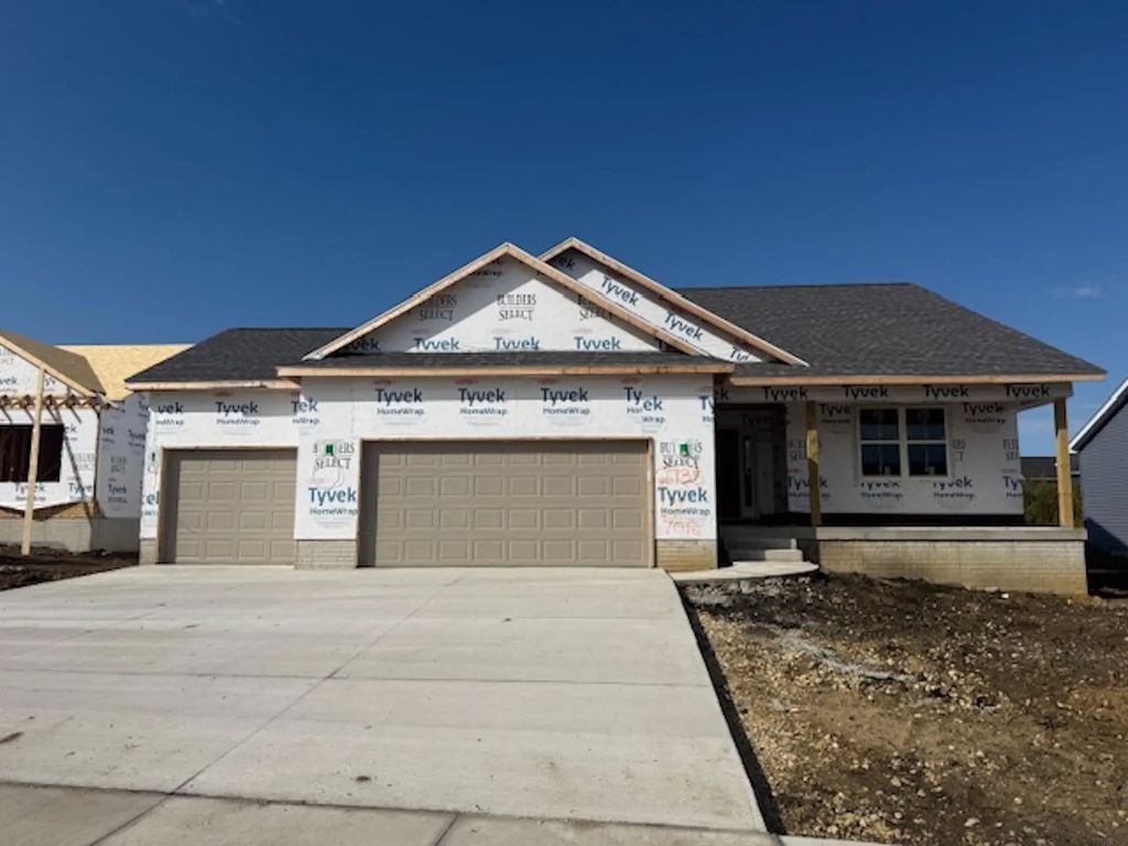 2735 Amber Valley Road, Cedar Falls