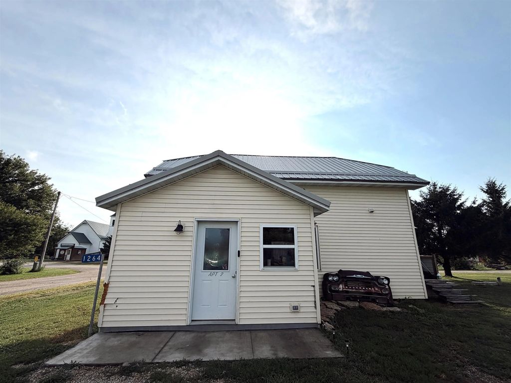 1264 Pleasant Drive, Waukon