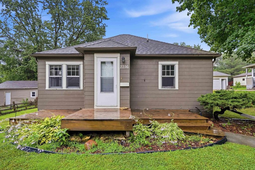 2216 Franklin Street, Cedar Falls
