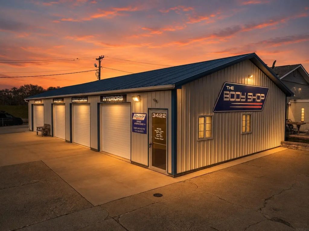 3422 Lafayette Road, Evansdale