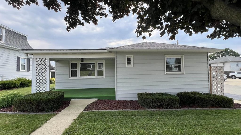 306 N Maryville Street, Calmar