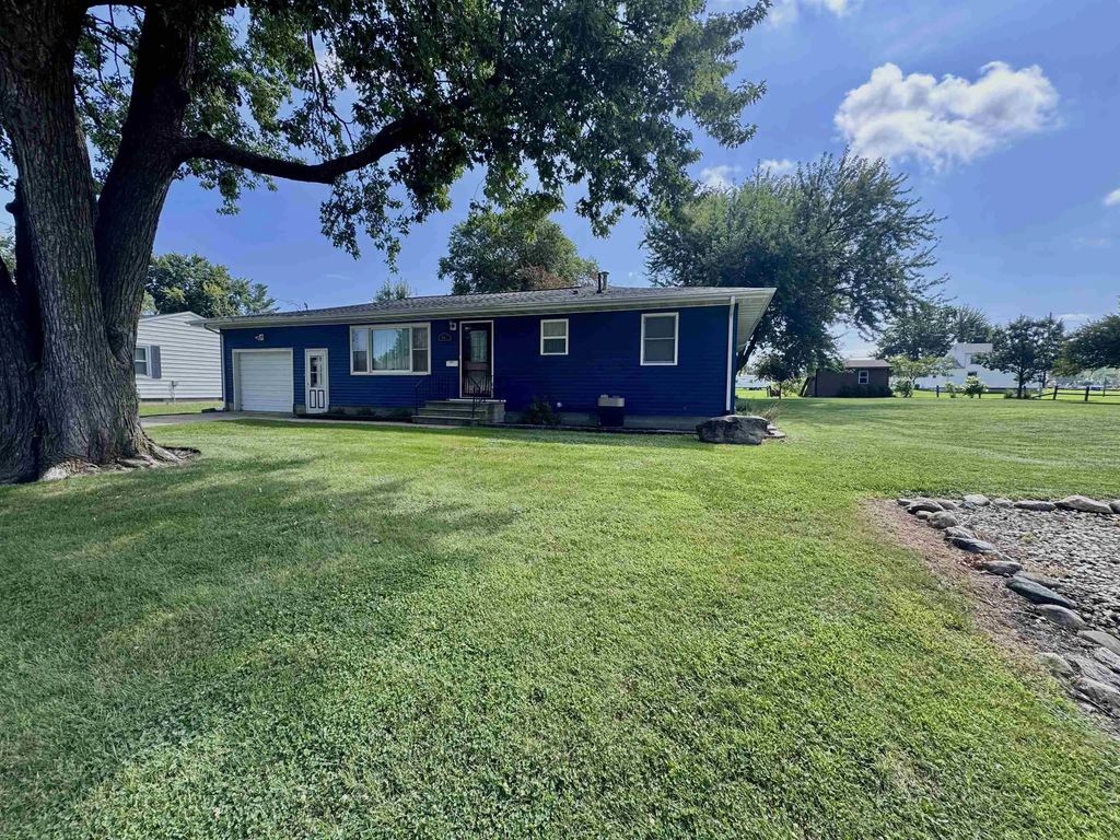 947 1st Ave Se, Oelwein