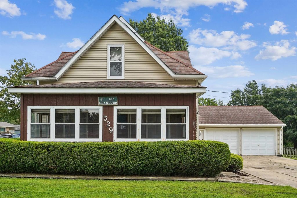 529 1st Ave Nw, Oelwein