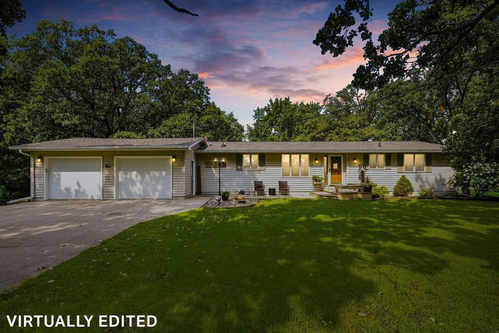 18001 40th St, Oelwein