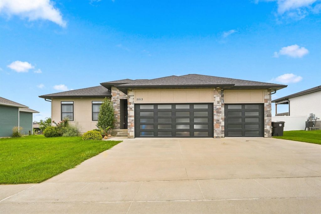 2013 Reese Road, Cedar Falls