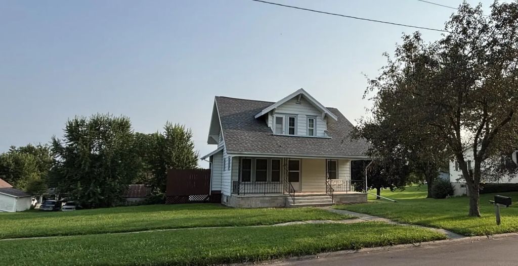 507 W Iowa Street, Monona