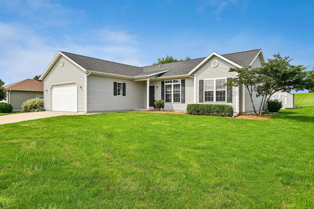 1108 Se 1st Street, Waverly