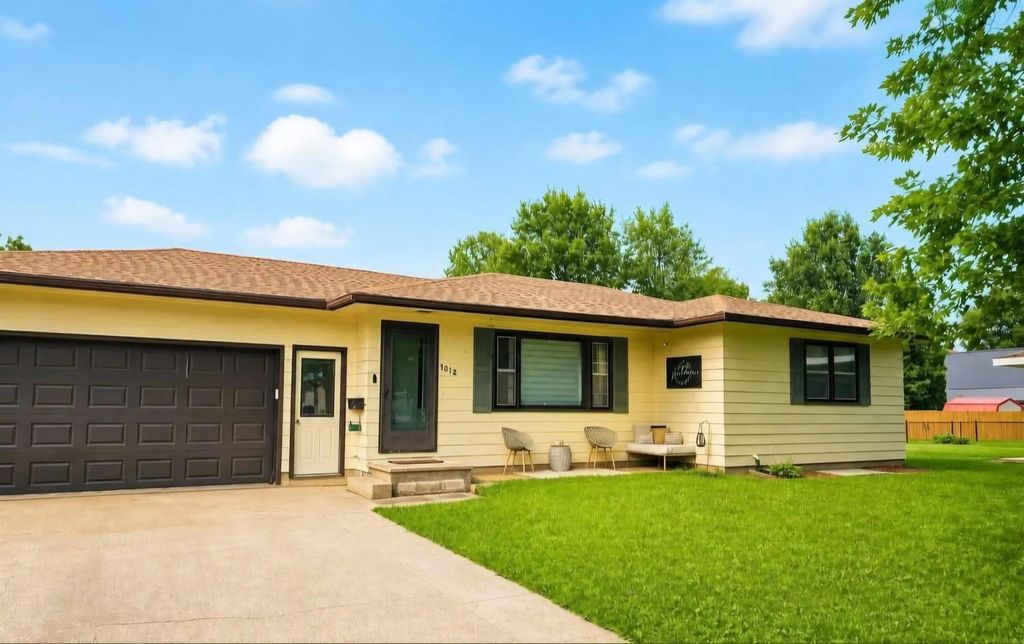 1012 Poplar Street, LaPorte City