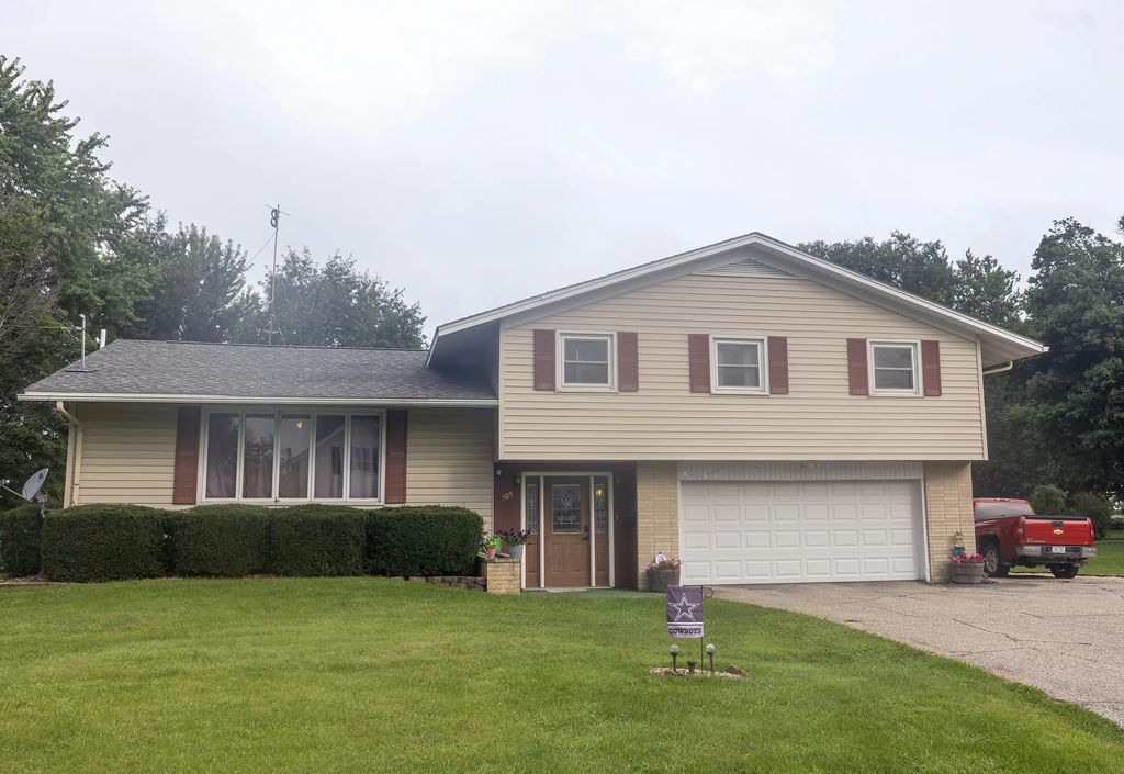 509 Lybrand Street, Postville