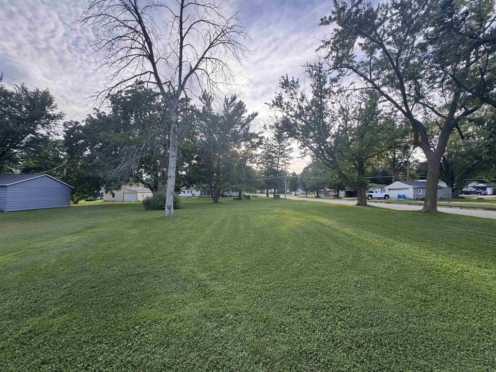 420 5th Ave Ne, Oelwein