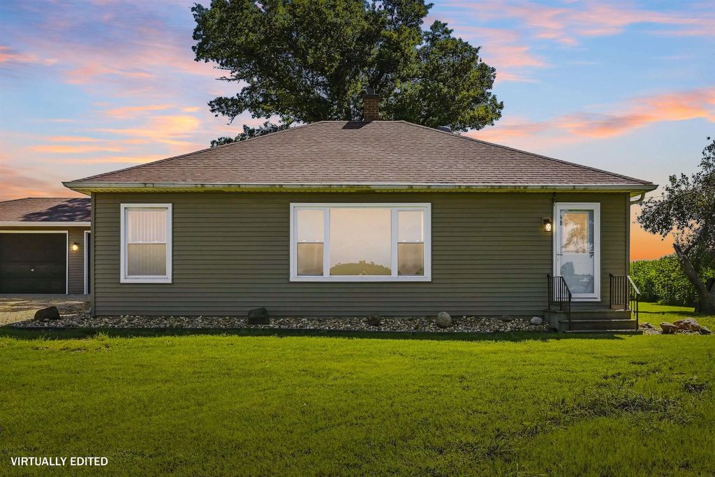 8124 Logan Avenue, Waterloo