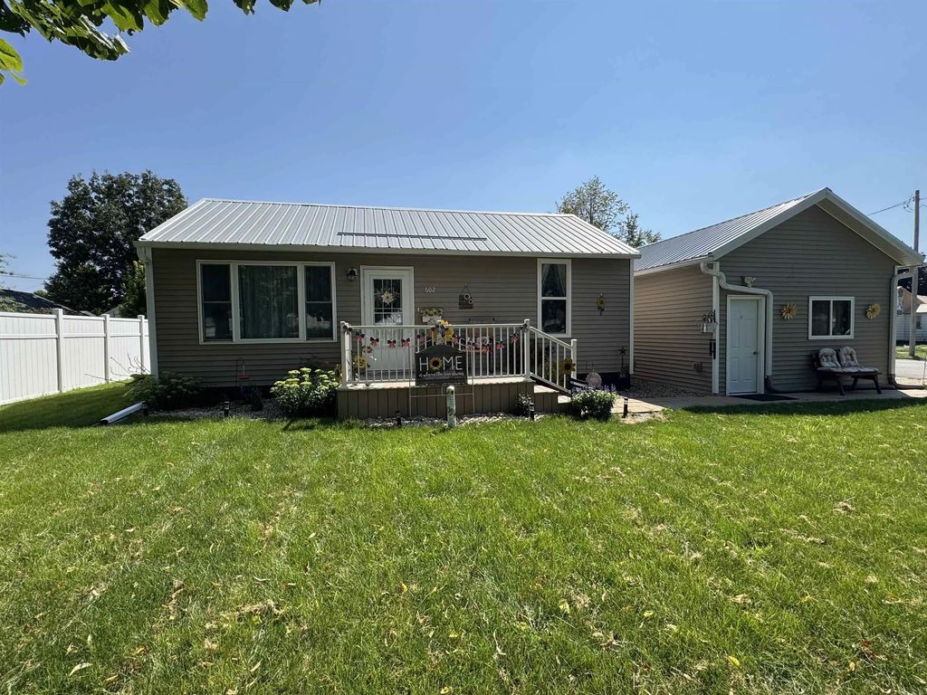 602 Maple Street, Allison