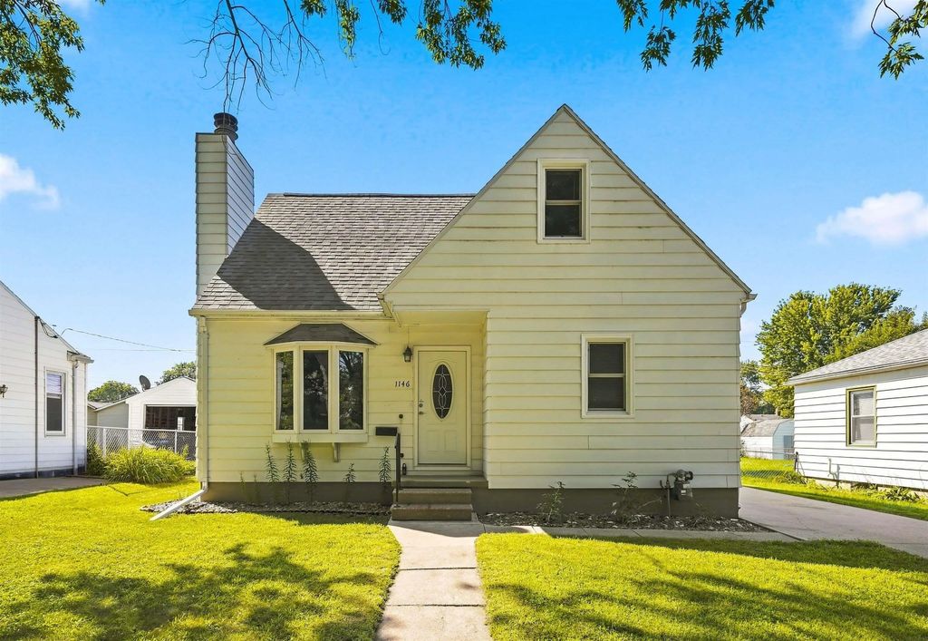 1146 Cornwall Avenue, Waterloo