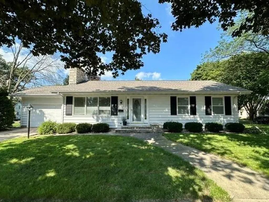 107 Hulin Street, Charles City