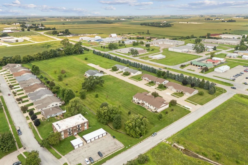 Carstensen Drive, Waverly