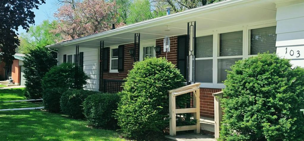 103 Hillside Drive, Charles City