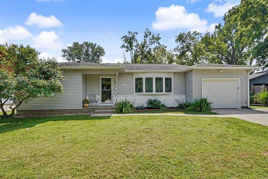 1133 Grand Boulevard, Cedar Falls