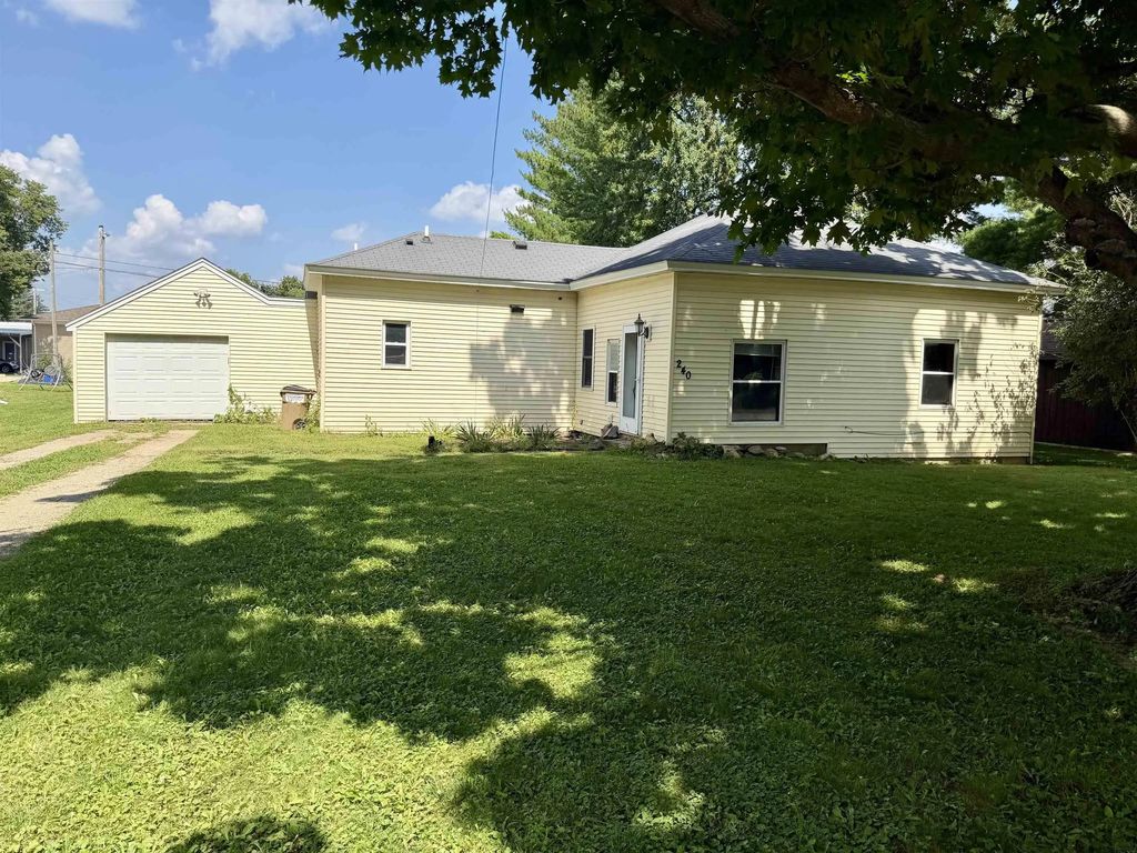 240 Rich Street, Maynard