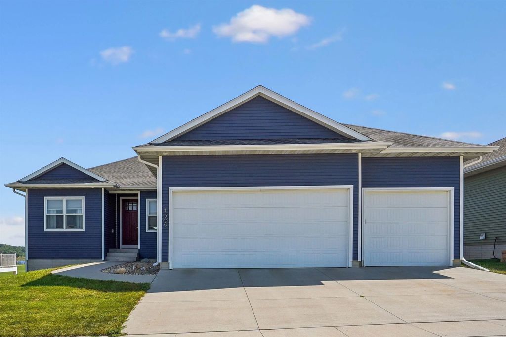 1305 Se 1st Street, Waverly