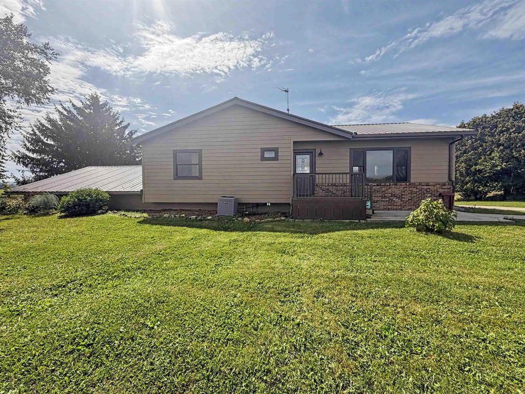 783 Larkin Drive, Dorchester