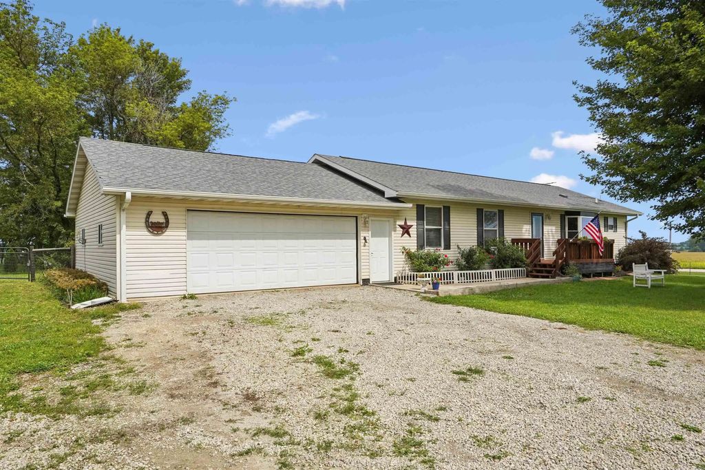 14297 R Avenue, Randalia