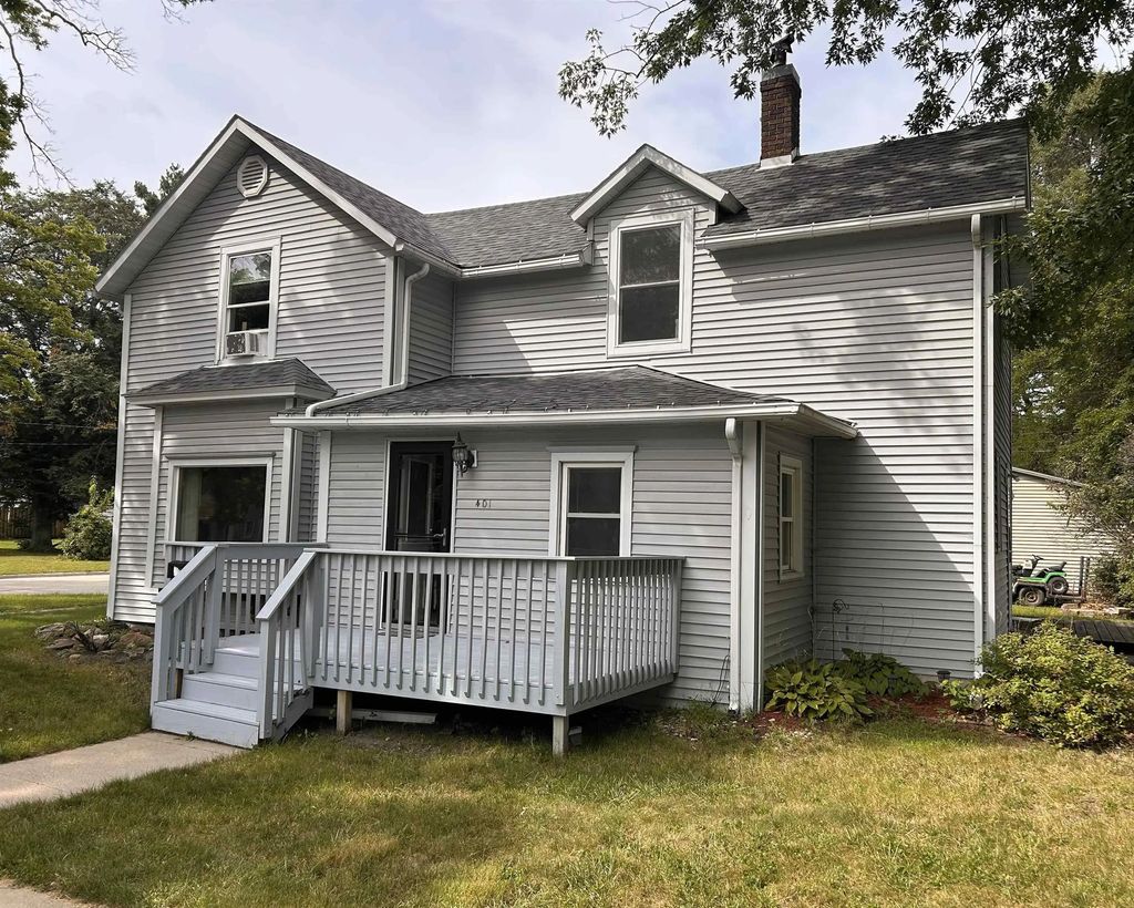 401 7th Avenue, Charles City