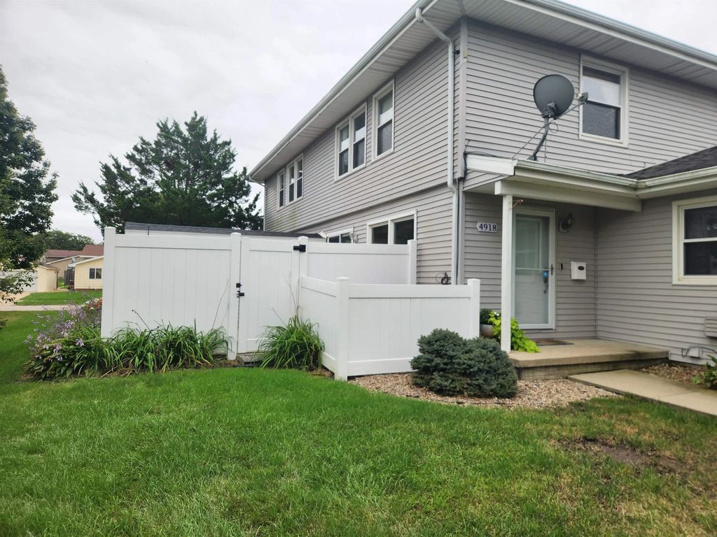 4918 Fostoria Drive, Waterloo