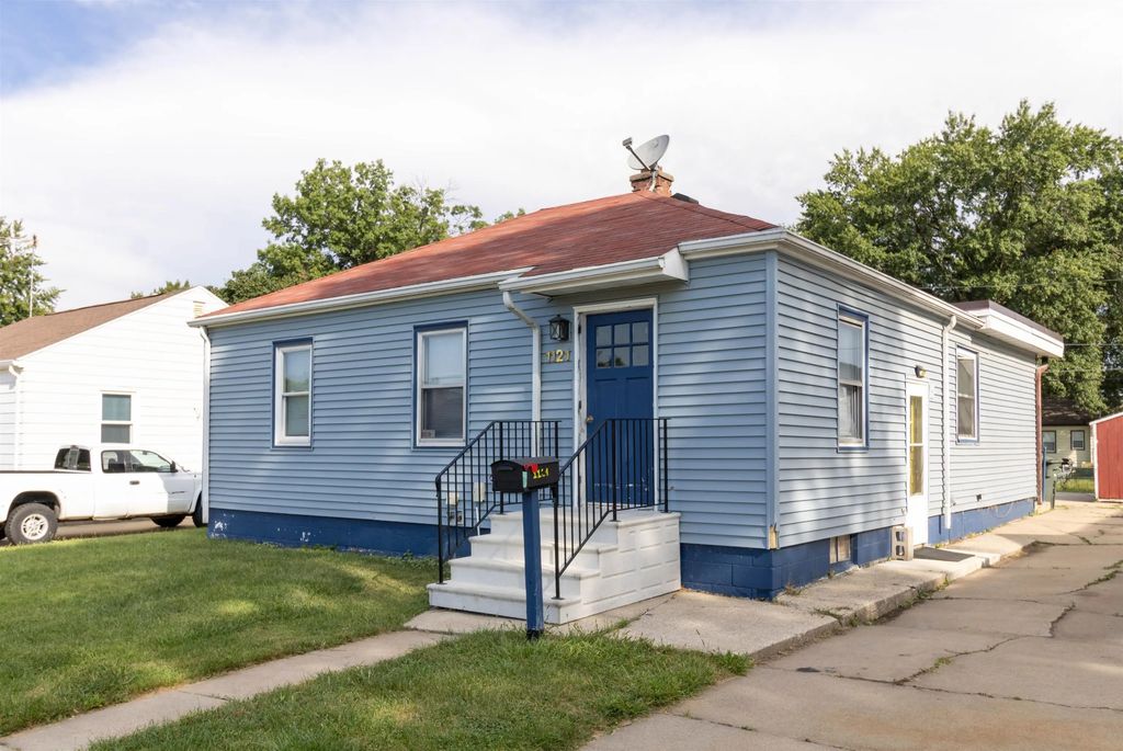 1121 Patton Avenue, Waterloo