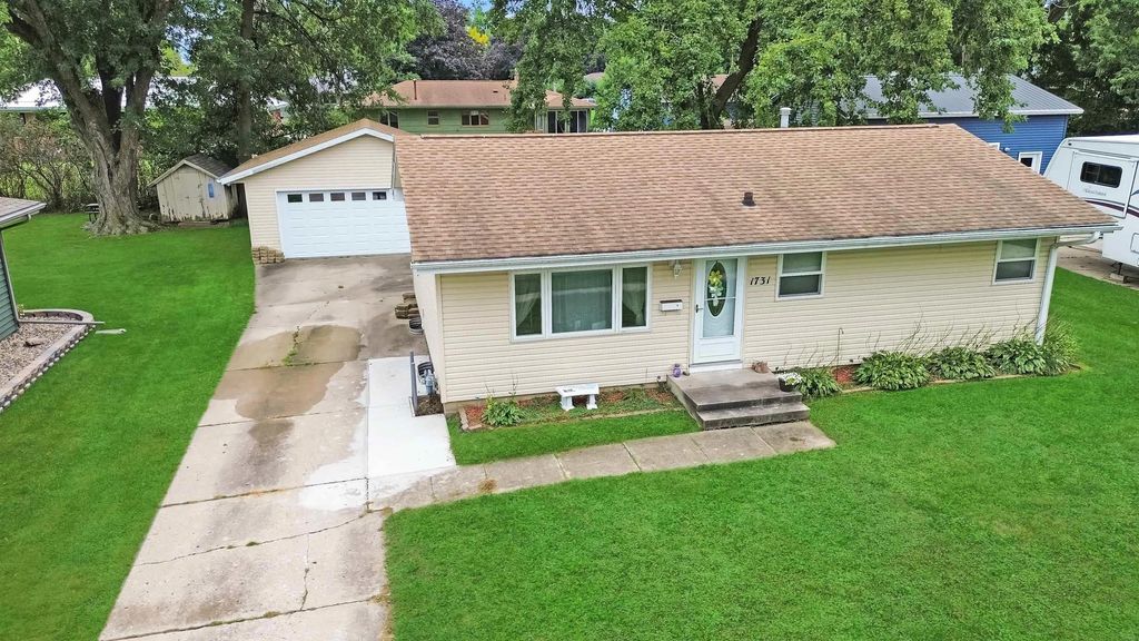 1731 3rd Avenue, Waverly