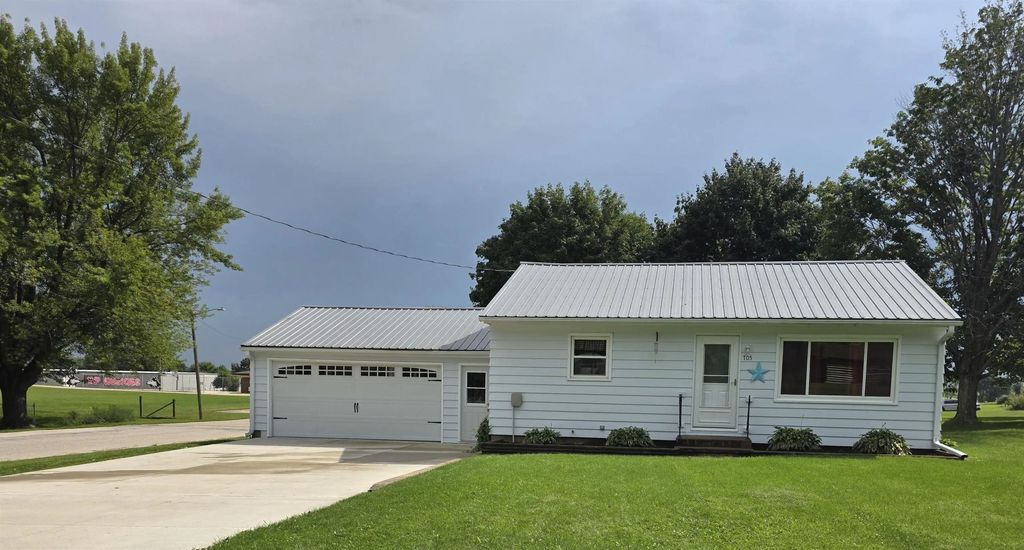 705 Lexington Avenue, Nashua