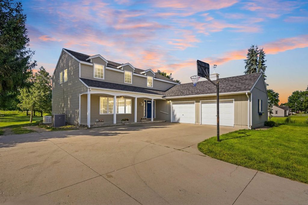 1144 Hawley Street, Jesup