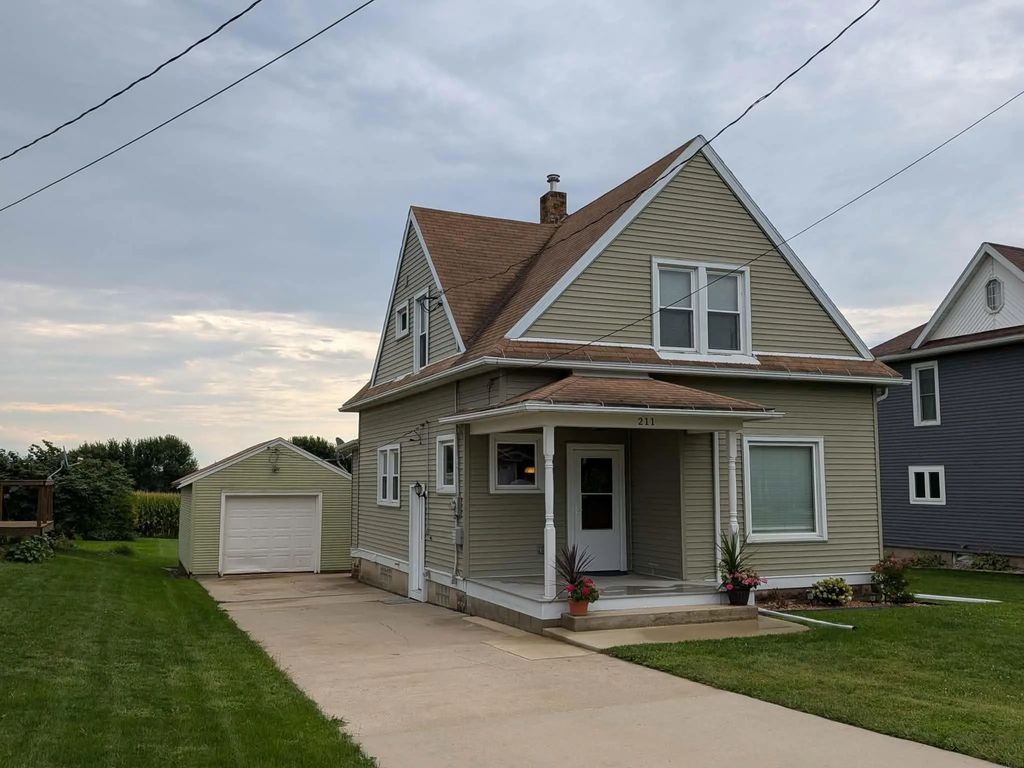 211 Jessie Street, Ossian