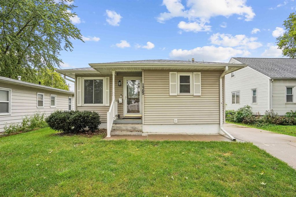 1905 Locke Avenue, Waterloo