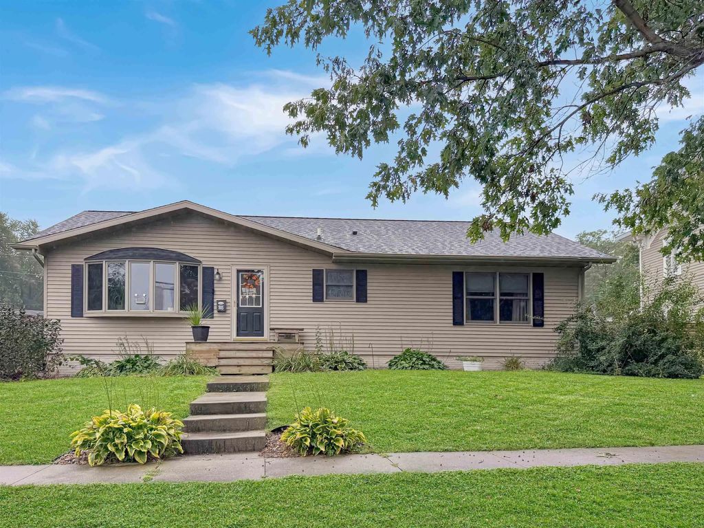 505 4th Street, Traer