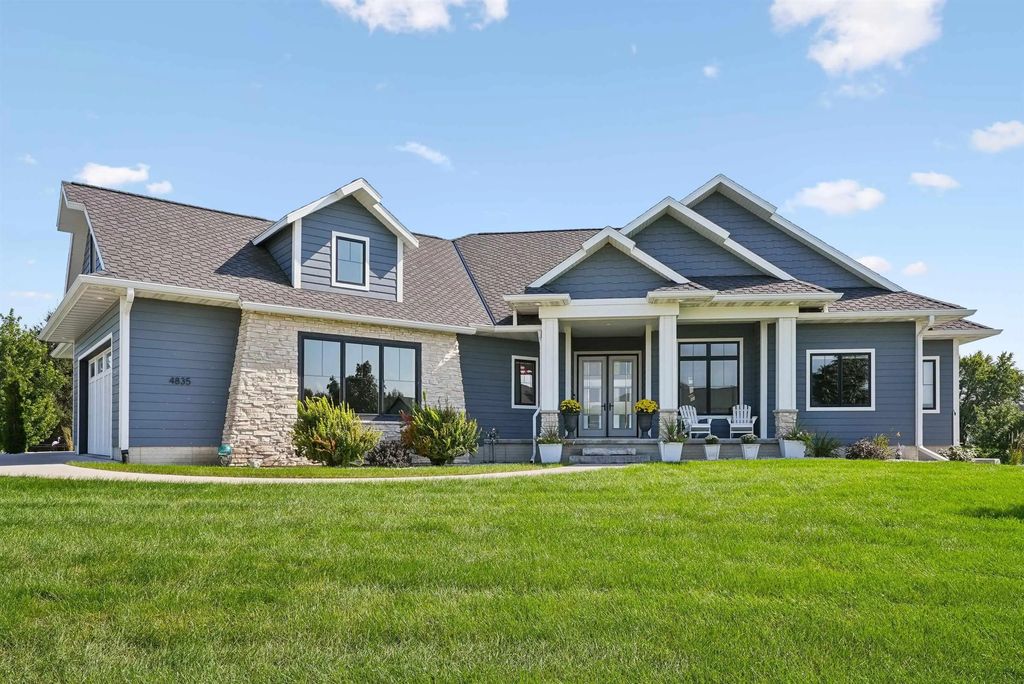 4835 Shelley Court, Waterloo