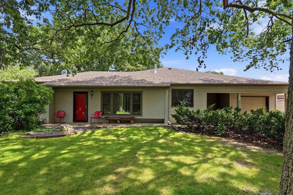 3306 Midway Drive, Waterloo
